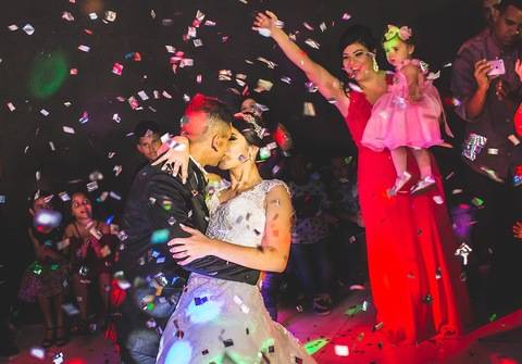 Casamentos de Casamento Leticia e Lennon | Colonial Festas