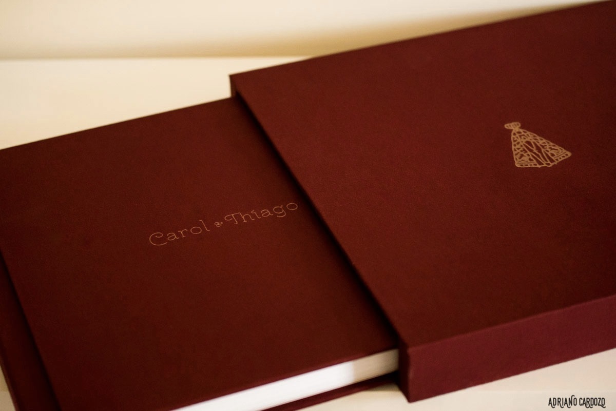 capa e álbum de casamento