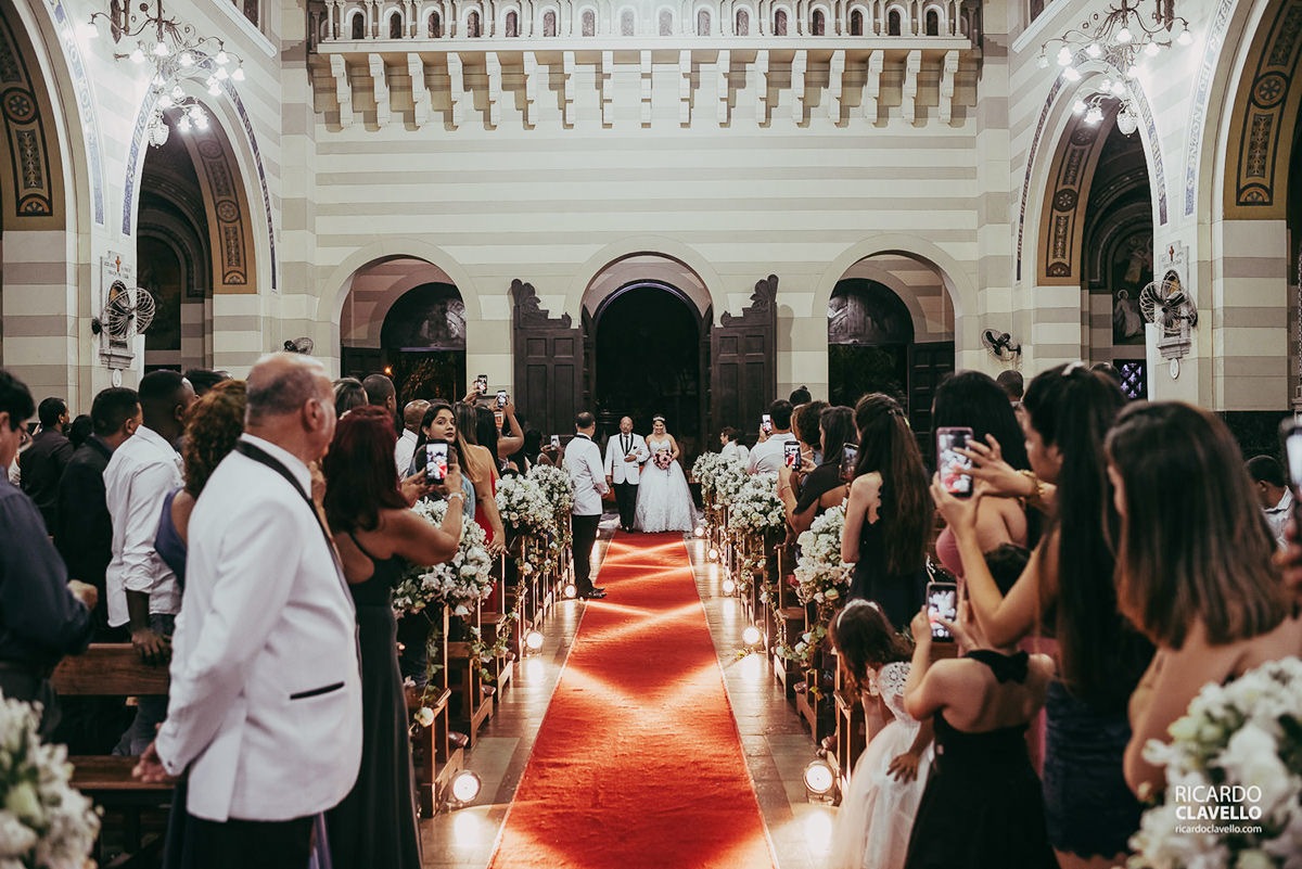 entrada da noiva fotografo de casamentos , fotografo juiz de fora , fotografo de casamento rj, fotógrafo de casamento niteroi