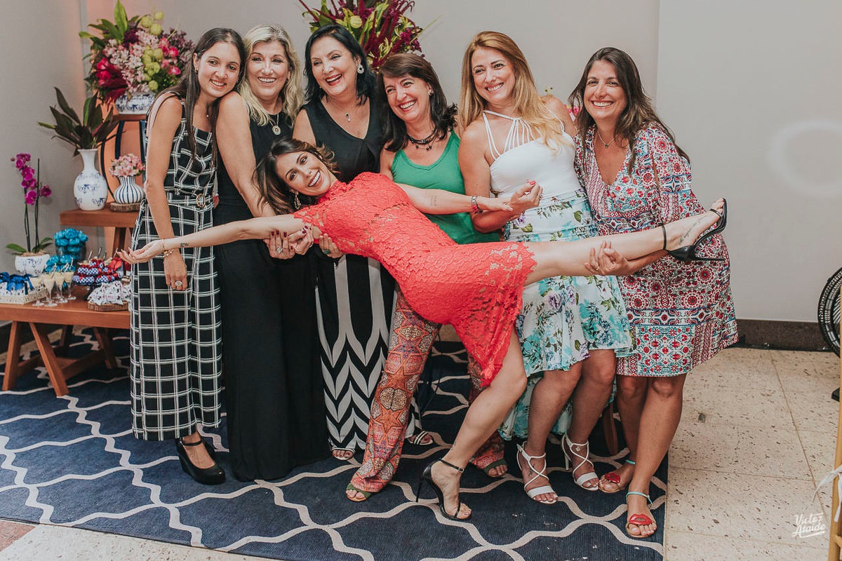 Aniversário Malu, Bella Falconi, Victor Ataide, fotógrafo belo horizonte, parabéns, amigas