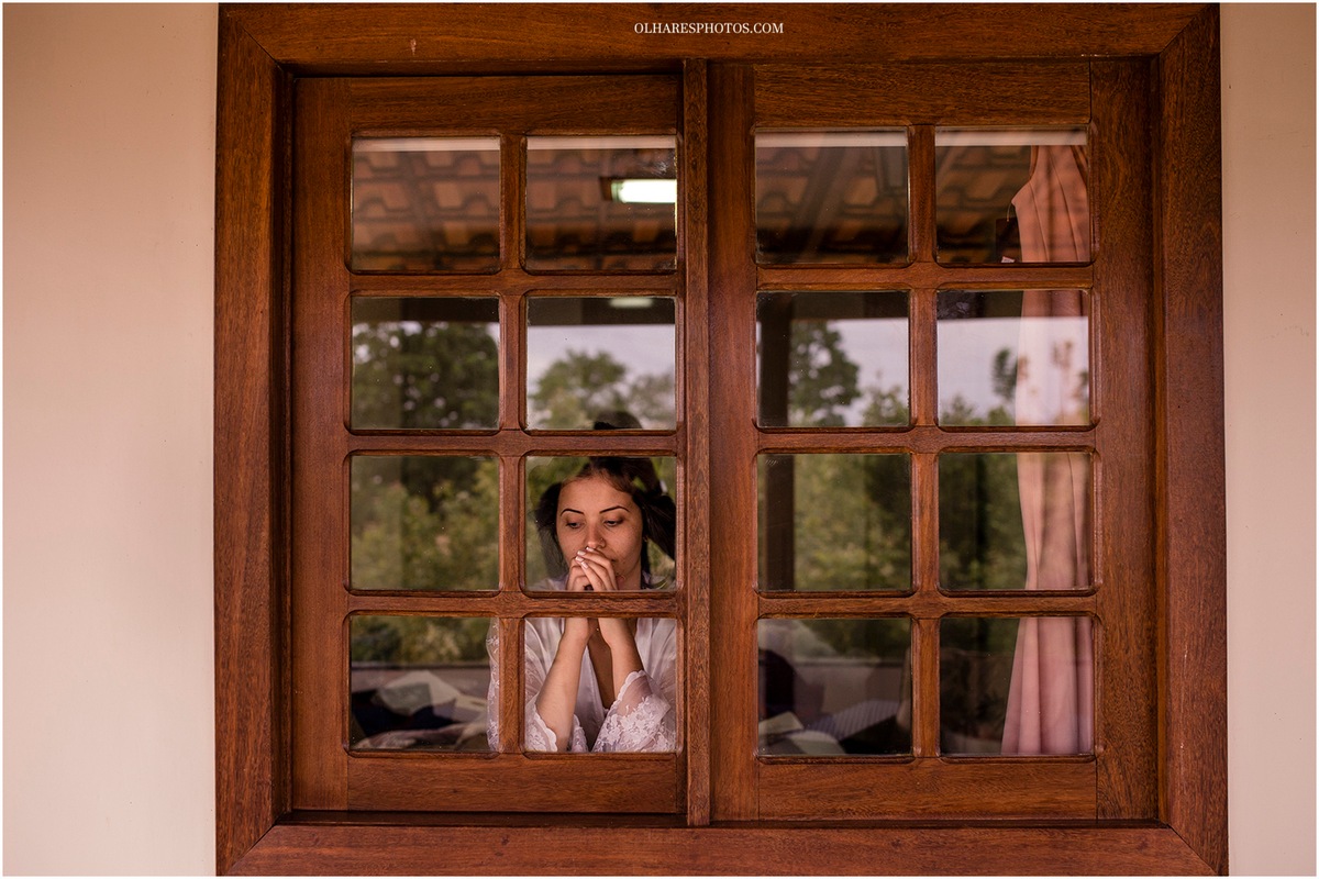 Imagem capa - O DIA DO CASAMENTO PARA A NOIVA - COMO EVITAR A ANSIEDADE! por Olhares Fotografia
