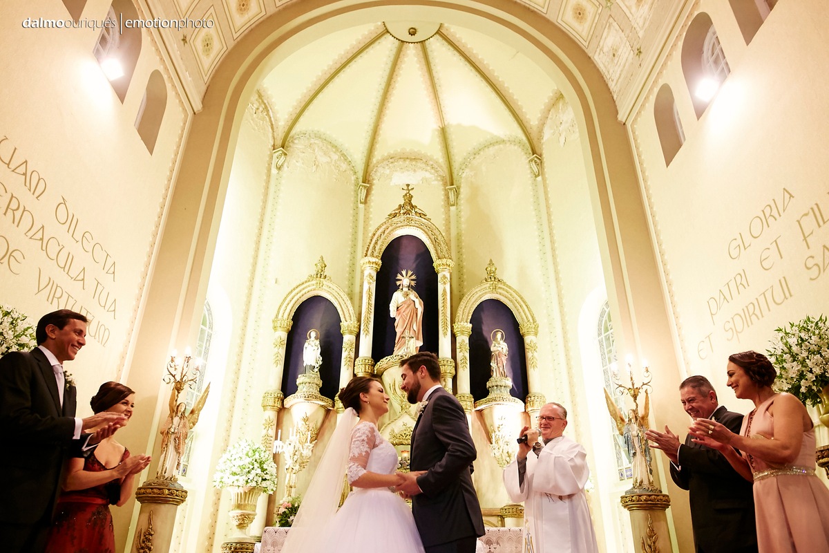 fotografia casamento florianopolis; fotografo casamento florianopolis; casamento em floripa; as igrejas mais lindas de florianopolis; igreja coração de Jesus; as melhore igrejas de florianopolis