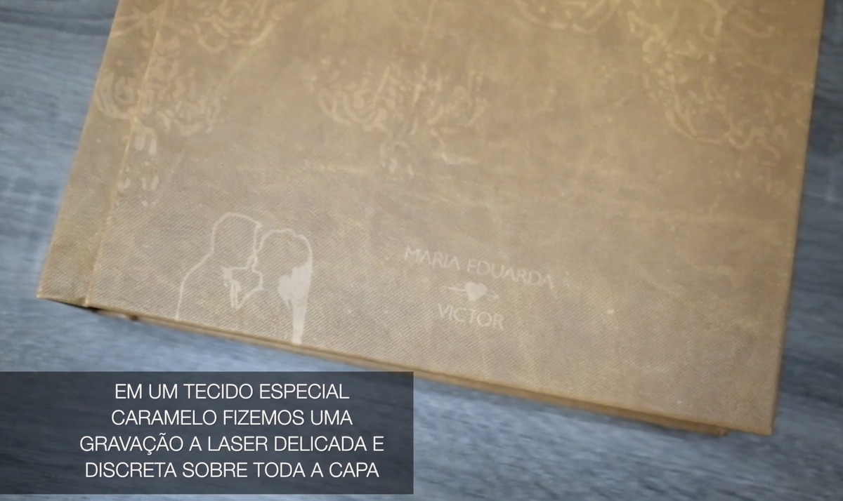 Imagem capa - Capa com tecido especial e gravação especial por Junior Barreto
