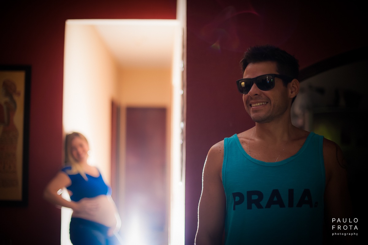 foto do casal, pai na frente, mãe atrás.