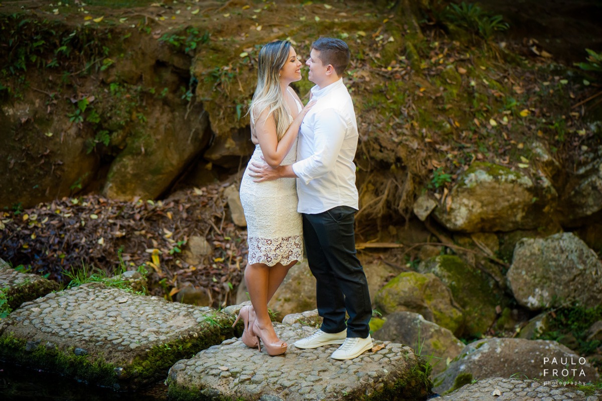casamento em Friburgo, casal se olhando