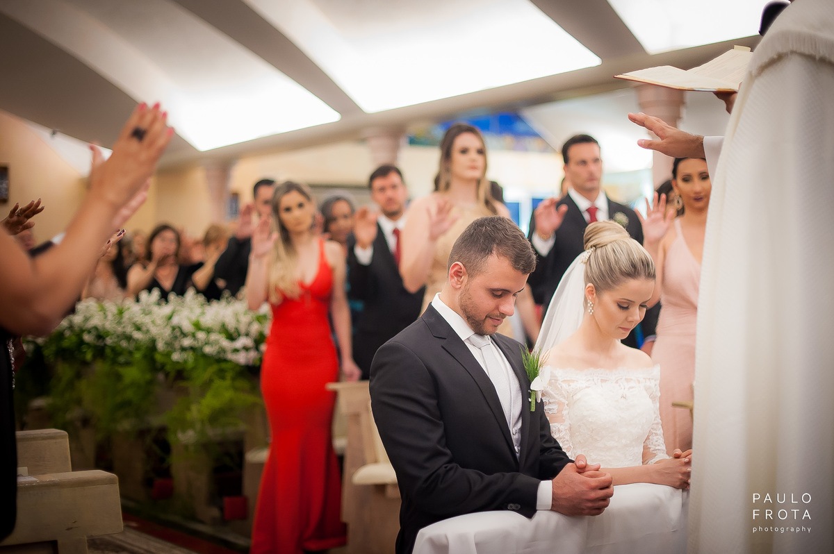 fotógrafia de casamento em macaé - noivos na cerimonia