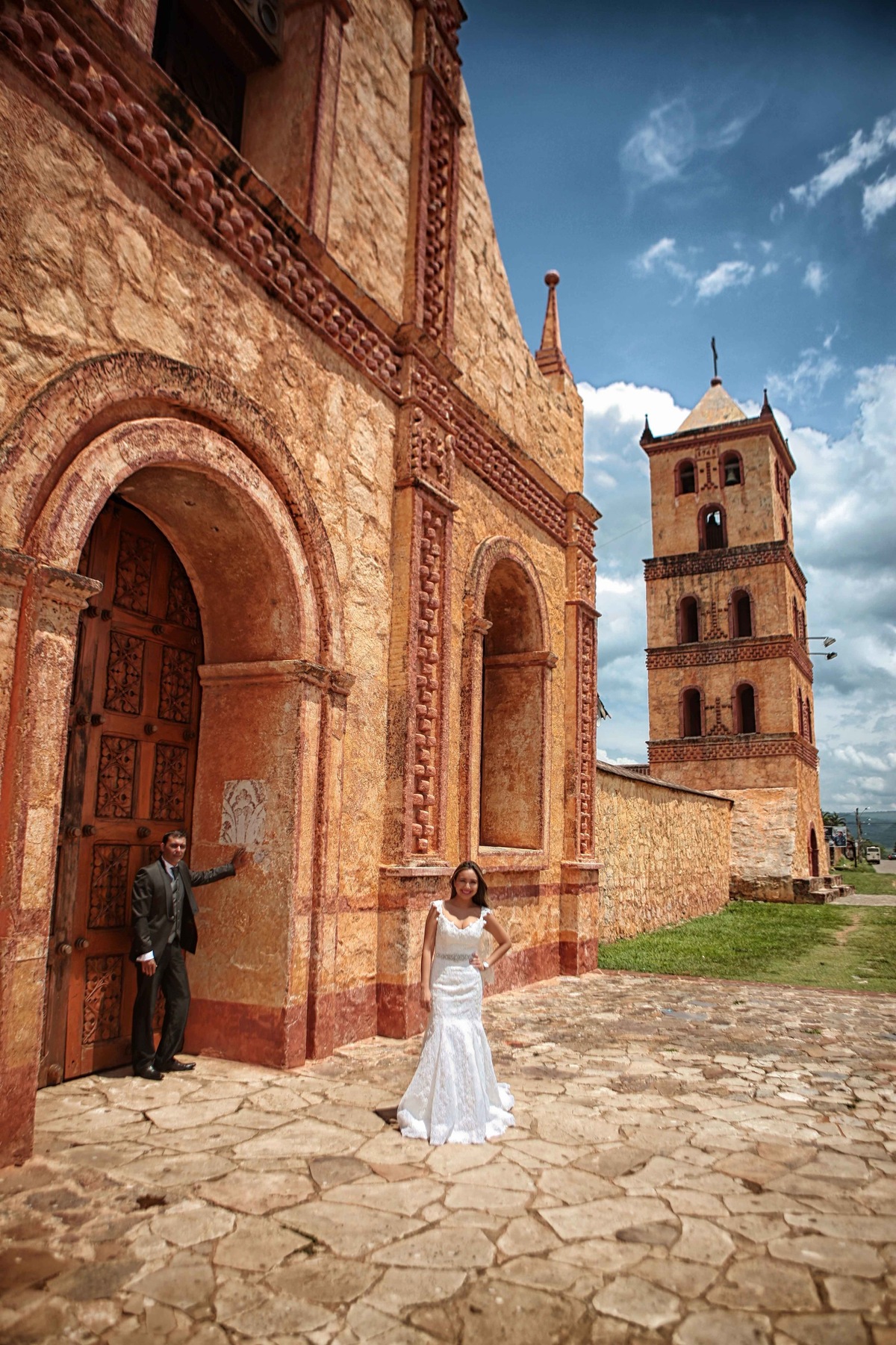 Imagem capa - LA CHIQUITANIA PATRIMONIO DE LA HUMANIDAD por Creación Fotografía   Corporación Fotografica