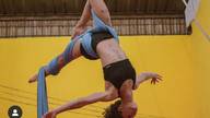 Circo  de Tecido acrobático 