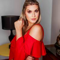 Anne Veran (Blogueira - lookbooks)