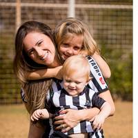 Izabella - Mãe da Sarah e do João Henrique