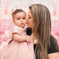 Karoline Xavier - mamãe da Isabela