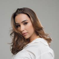 Laura Ribeiro