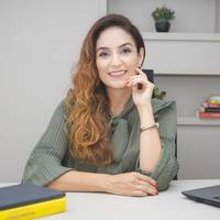 Ana Cláudia de Oliveira