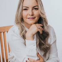 Dra. Luciana (Dra. Gentileza)