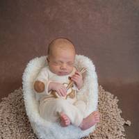 Jhennyfer -Mamãe do Ravi Miguel