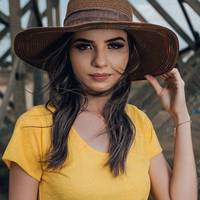 Isabela Vieira