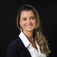 Cintia Lacerda - Nutricionista