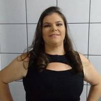 Bruna Capelini Araújo