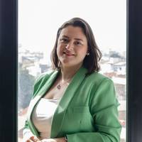 Brúna Martiñs - Gestora de Contas