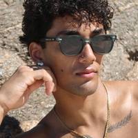 Max Tavares