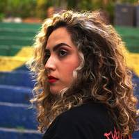 Paolla Soares