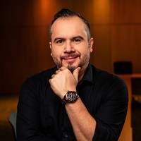 Edmilson Ortiz - Comunicador