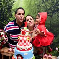 Paula Luciana Toledo