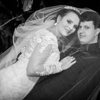 IARA JARDIM GALHARDO E RAPHAEL FRAGOSO VANELLI