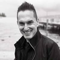 Julio Sanchez - Escritor Moda Internacional