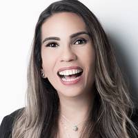 Nicole Tavares - Coach