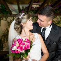Thiago Barcelos e Laryssa