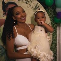 EVELIN E LIZ