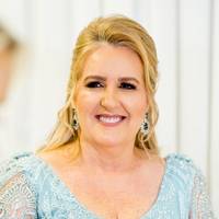 SRA RENATA MONTEIRO Mãe de RAYSSA e TIAGO