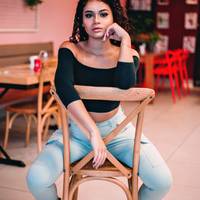 Graziele Rocha 
