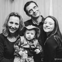 Anajara Lacava e família