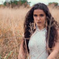 Leane Nascimento