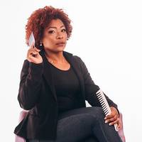 Simone (Glória`s Salão)