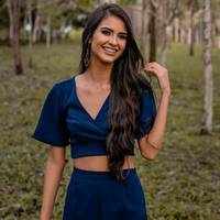 Ana Beatriz Oliveira