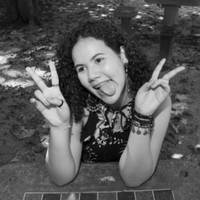Pamella - 15 anos