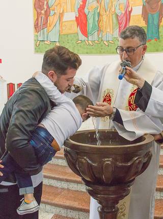 Infantil de Oliver Batismo