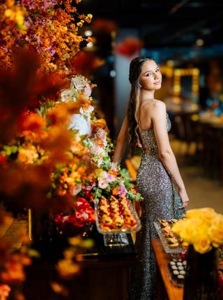 15 anos  de Ana Laura Bueno 