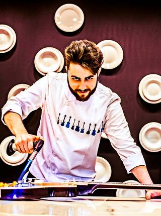 Publicidade de Moda Tempero Básico