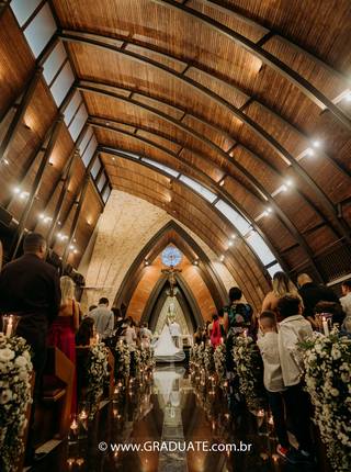 CASAMENTOS de Mariana e Rodrigo - Casamento lindíssimo na Paróquia Nossa Senhora de Lourdes Alphaville e festa no Salão Araucária - Arborelle Eventos