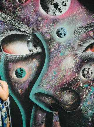 DEBUTANTES | E-SESSION de MARCELA 15th (Ensaio Beco do Batman - Vila Madalena)