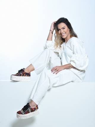 Publicidade de Analu Calçados