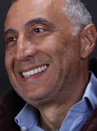 PRÓTESE TOTAL FIXA EM IMPLANTES de M.W.T.