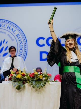 Formando de Colação de Grau - Medicina Veterinária FARON