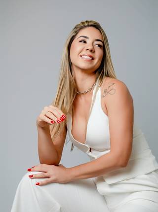 ESTÚDIO de ANA CRISTINA