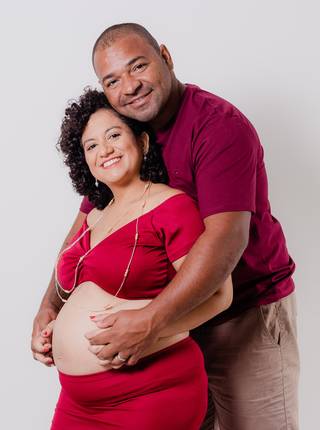 Gestante estúdio  de Ensaio Gestante estúdio - Gestante Aline