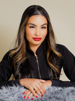 Ensaio Business de Ensaio Corporativo - Carolina